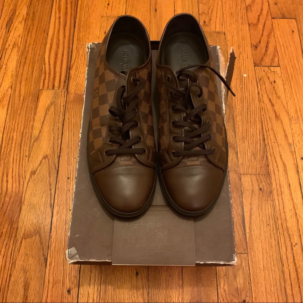 Louis Vuitton Damier Classics (LV 9.5) US 10.5